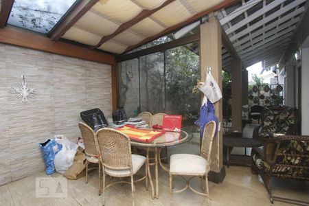 Casa de condomínio à venda com 443m², 4 quartos e 4 vagasPATIO