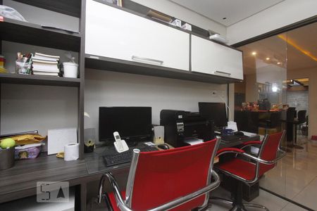 Casa de condomínio à venda com 443m², 4 quartos e 4 vagasESCRITORIO