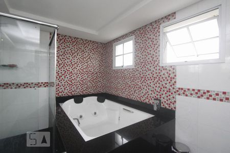 Casa de condomínio à venda com 443m², 4 quartos e 4 vagasBANHEIRO SUITE 3