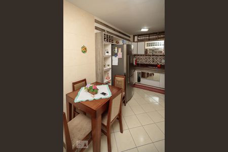 Casa à venda com 172m², 4 quartos e 1 vagaCozinha