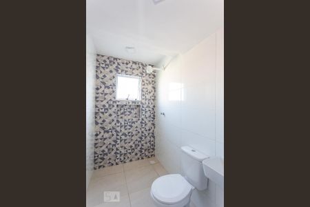 Banheiro de casa à venda com 3 quartos, 120m² em Bela Vista, Osasco