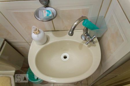 Casa à venda com 98m², 2 quartos e sem vagaBanheiro da Suíte