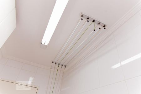 Apartamento para alugar com 60m², 2 quartos e 1 vaga Apartamento para alugar com 60m², 2 quartos e 1 vagaVaral