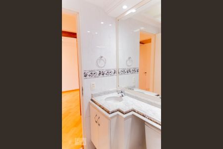 Apartamento para alugar com 60m², 2 quartos e 1 vaga Apartamento para alugar com 60m², 2 quartos e 1 vagaBanheiro