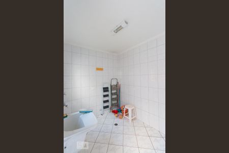 Casa à venda com 141m², 3 quartos e 2 vagas Casa à venda com 141m², 3 quartos e 2 vagasLavanderia