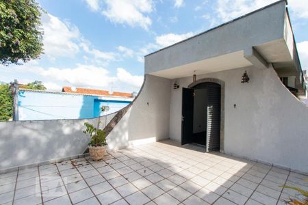 Casa à venda com 141m², 3 quartos e 2 vagas Casa à venda com 141m², 3 quartos e 2 vagasVaranda quarto 1