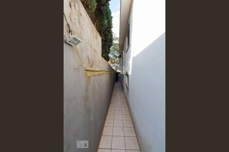 Casa à venda com 141m², 3 quartos e 2 vagas Casa à venda com 141m², 3 quartos e 2 vagasÁrea comum