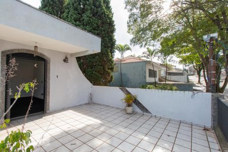 Casa à venda com 141m², 3 quartos e 2 vagas Casa à venda com 141m², 3 quartos e 2 vagasVaranda quarto 1