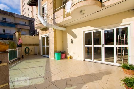 Casa à venda com 348m², 4 quartos e 4 vagasQuintal