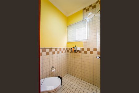 Casa à venda com 348m², 4 quartos e 4 vagasBanheiro de Serviço