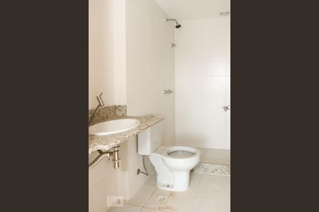 Apartamento à venda com 90m², 3 quartos e 1 vaga Apartamento à venda com 90m², 3 quartos e 1 vagaBanheiro da Suíte