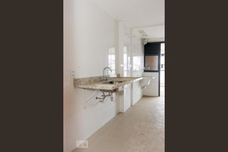 Apartamento à venda com 90m², 3 quartos e 1 vaga Apartamento à venda com 90m², 3 quartos e 1 vagaCozinha e Área de Serviço