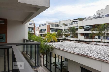 Apartamento à venda com 90m², 3 quartos e 1 vaga Apartamento à venda com 90m², 3 quartos e 1 vagaVista da Suite Canadense 2