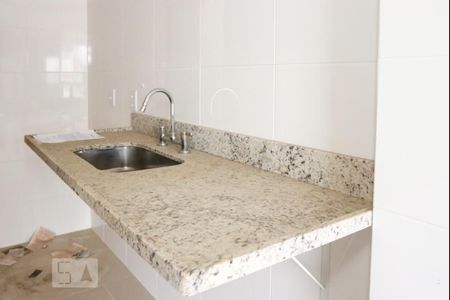 Apartamento à venda com 90m², 3 quartos e 1 vaga Apartamento à venda com 90m², 3 quartos e 1 vagaCozinha e Área de Serviço