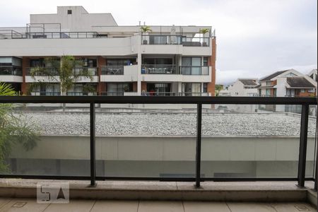 Apartamento à venda com 90m², 3 quartos e 1 vaga Apartamento à venda com 90m², 3 quartos e 1 vagaVista da Varanda da Sala