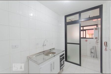 Apartamento para alugar com 56m², 2 quartos e 1 vaga Apartamento para alugar com 56m², 2 quartos e 1 vagaCozinha