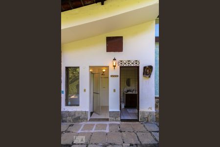 Casa de condomínio à venda com 339m², 4 quartos e 4 vagasSauna