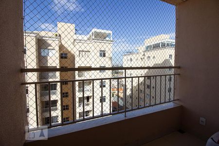 Sacada de apartamento para alugar com 3 quartos, 70m² em Santa Mônica, Belo Horizonte