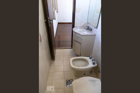 Banheiro da Suíte de apartamento para alugar com 4 quartos, 130m² em Luxemburgo, Belo Horizonte
