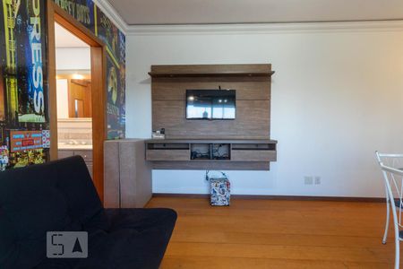 Sala de Estar de apartamento para alugar com 1 quarto, 50m² em Santana, Porto Alegre