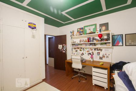 Casa à venda com 350m², 4 quartos e 4 vagasQuarto 1