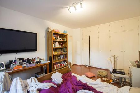 Casa à venda com 350m², 4 quartos e 4 vagasQuarto 2