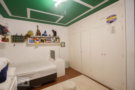 Casa à venda com 350m², 4 quartos e 4 vagasQuarto 1