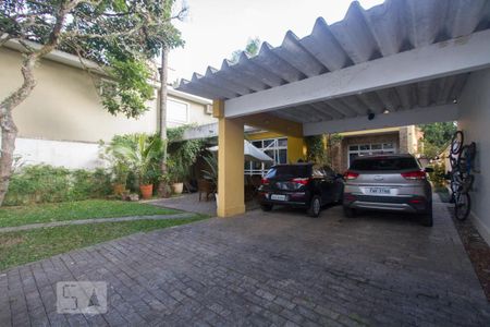 Casa à venda com 350m², 4 quartos e 4 vagasÁrea comum