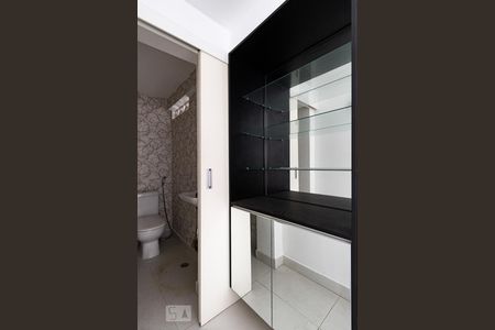 Lavabo de apartamento à venda com 2 quartos, 78m² em Perdizes, São Paulo