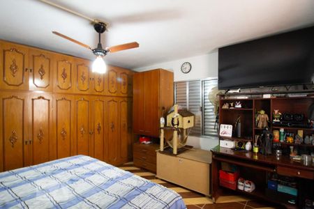 Casa à venda com 151m², 3 quartos e 3 vagas Casa à venda com 151m², 3 quartos e 3 vagasQuarto 2