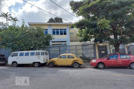 Apartamento à venda com 550m², 2 quartos e 3 vagas Apartamento à venda com 550m², 2 quartos e 3 vagasFachada