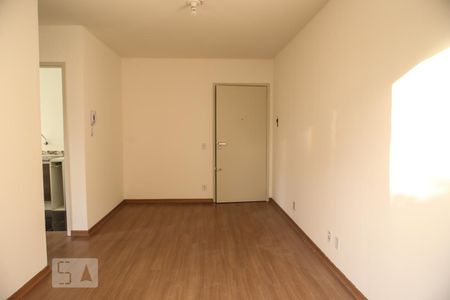 Sala de apartamento para alugar com 1 quarto, 44m² em Partenon, Porto Alegre