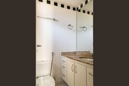 Apartamento para alugar com 85m², 2 quartos e 2 vagasBanheiro