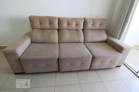 Sala de apartamento para alugar com 2 quartos, 65m² em Parque Amazônia, Goiânia