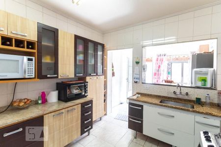Casa à venda com 200m², 4 quartos e 2 vagas Casa à venda com 200m², 4 quartos e 2 vagasCozinha