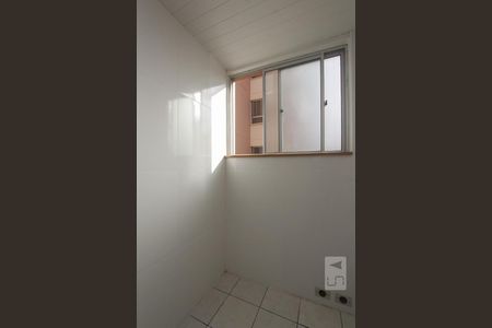 Apartamento para alugar com 38m², 2 quartos e 1 vagaAREA DE SERVIÇO