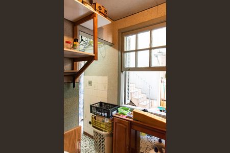 Casa à venda com 100m², 3 quartos e 1 vaga Casa à venda com 100m², 3 quartos e 1 vagaEdícula/quarto