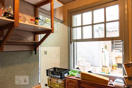 Casa à venda com 100m², 3 quartos e 1 vaga Casa à venda com 100m², 3 quartos e 1 vagaEdícula/quarto