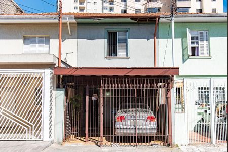Casa à venda com 100m², 3 quartos e 1 vaga Casa à venda com 100m², 3 quartos e 1 vagaFachada