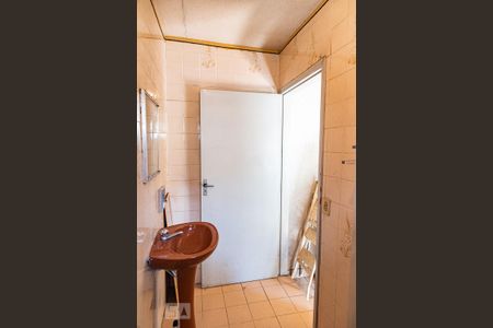 Casa à venda com 100m², 3 quartos e 1 vaga Casa à venda com 100m², 3 quartos e 1 vagaBanheiro da suíte