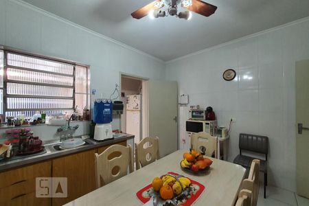 Casa à venda com 100m², 3 quartos e 1 vaga Casa à venda com 100m², 3 quartos e 1 vagaCozinha