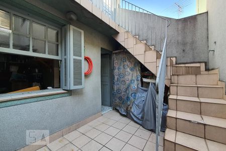 Casa à venda com 100m², 3 quartos e 1 vaga Casa à venda com 100m², 3 quartos e 1 vagaQuintal