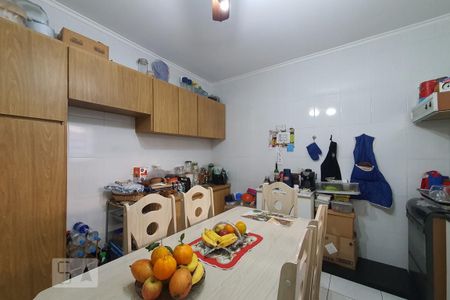 Casa à venda com 100m², 3 quartos e 1 vaga Casa à venda com 100m², 3 quartos e 1 vagaCozinha