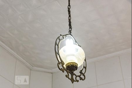 Casa à venda com 100m², 3 quartos e 1 vaga Casa à venda com 100m², 3 quartos e 1 vagaLustre