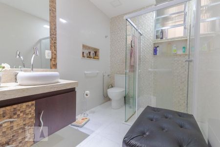 Apartamento à venda com 90m², 3 quartos e 1 vaga Apartamento à venda com 90m², 3 quartos e 1 vagaBanheiro