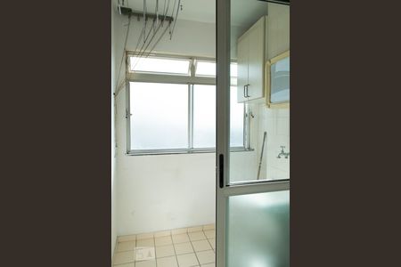 Apartamento à venda com 50m², 2 quartos e 1 vagaÁREA DE SERVIÇO