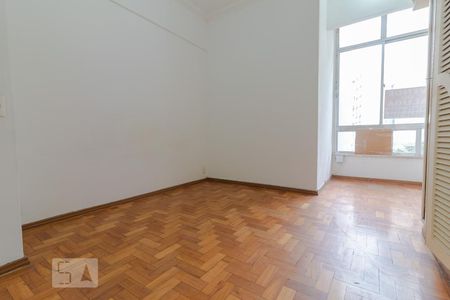 Quarto 1 de apartamento à venda com 3 quartos, 100m² em Copacabana, Rio de Janeiro