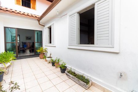 Casa para alugar com 310m², 5 quartos e 2 vagas Casa para alugar com 310m², 5 quartos e 2 vagasQuintal