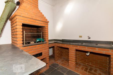 Casa para alugar com 310m², 5 quartos e 2 vagas Casa para alugar com 310m², 5 quartos e 2 vagasChurrasqueira