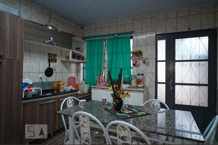 Casa à venda com 200m², 3 quartos e 5 vagasCozinha